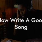 how write a good song lyric assistant